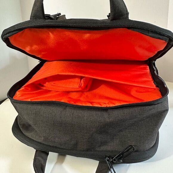 Elecom DGB-SO37 Off Toco 2 Style Camera Backpack (Large) - Picture 3 of 14